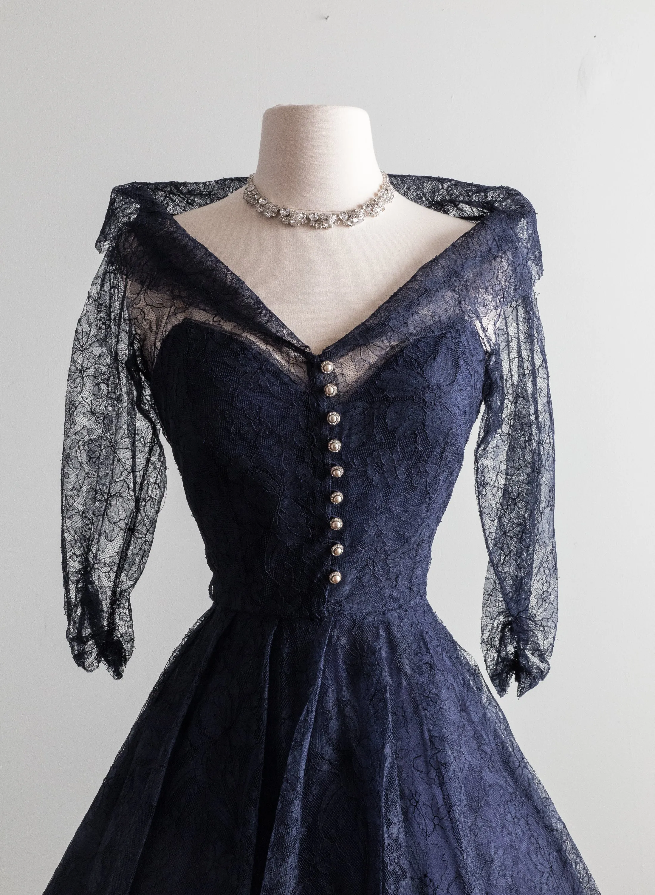 1950's Classic Midnight Blue New Look Era Lace Cocktail Dress / Waist 26