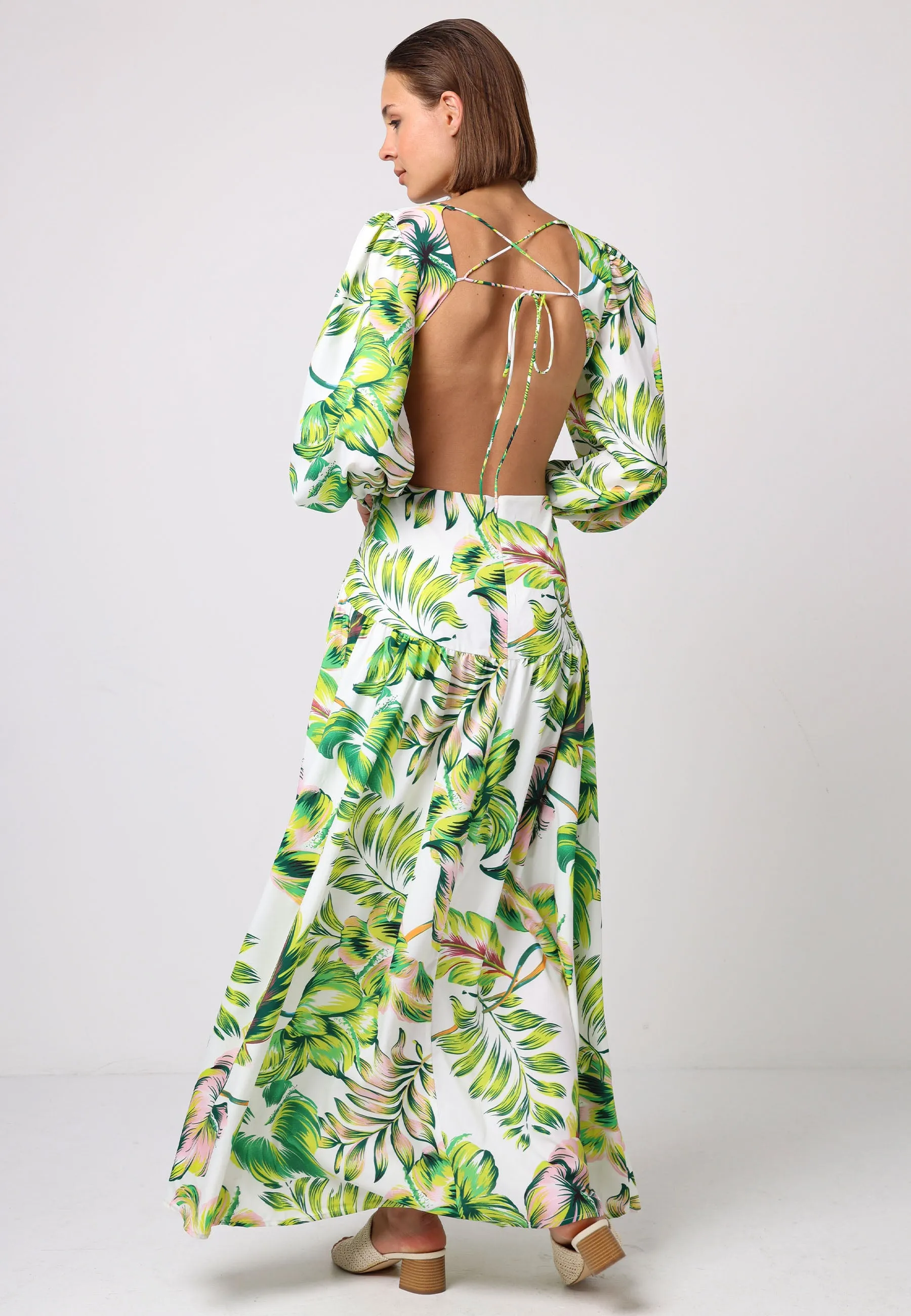 Cut Out Open Back Maxi Dress With Golden Buckle In Tropical Print