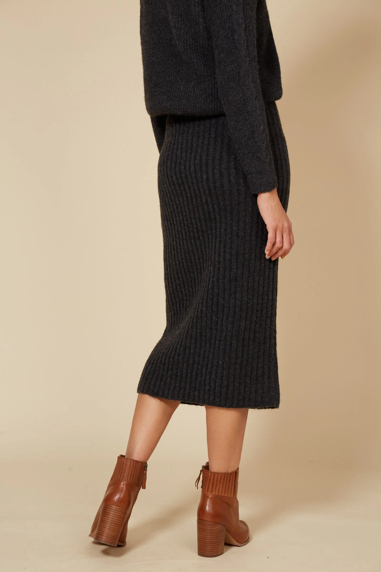 Kinsella Knit Skirts - EB&IVE