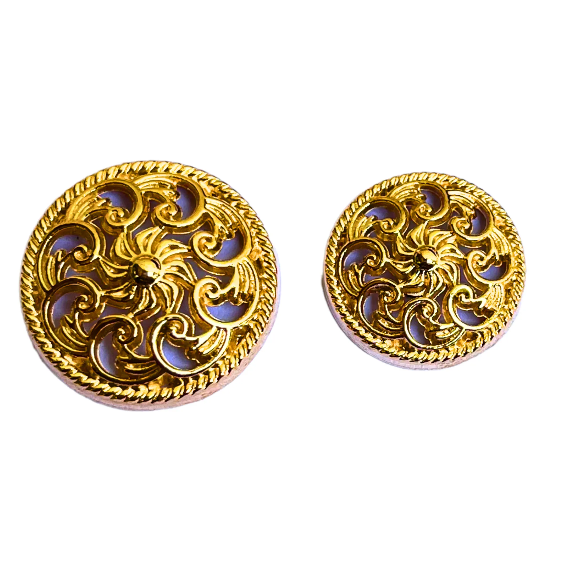 Levender & Yellow Color Elegant Traditional Designer Round 1 Hole Metal Buttons