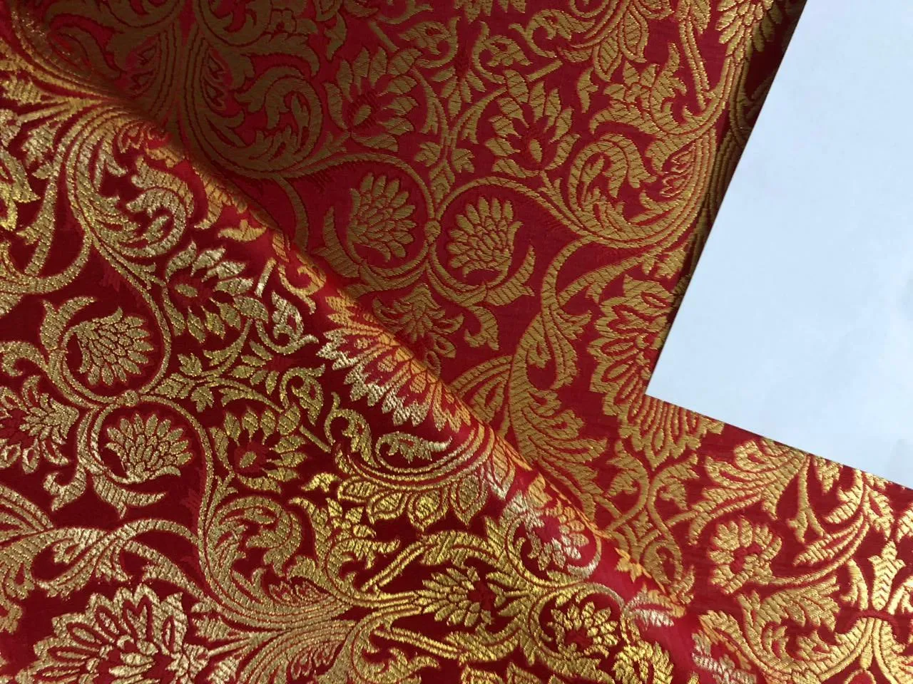 Silk Brocade fabric 44" wide available in Dark red and red Floral Jacquard BRO909[4/5]