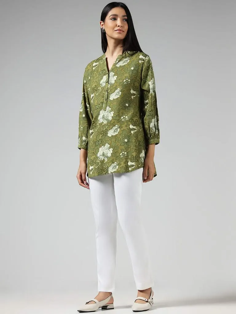 Utsa Green Floral Printed Kurti