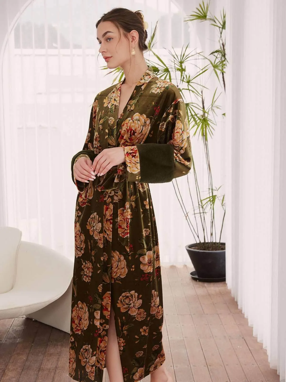 Velvet Floral Kimono Robe