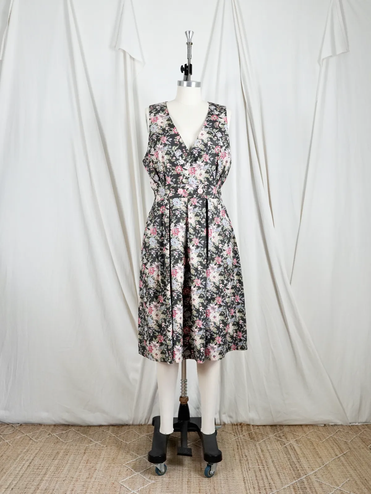 Vintage Floral Romantic Pleated Dress