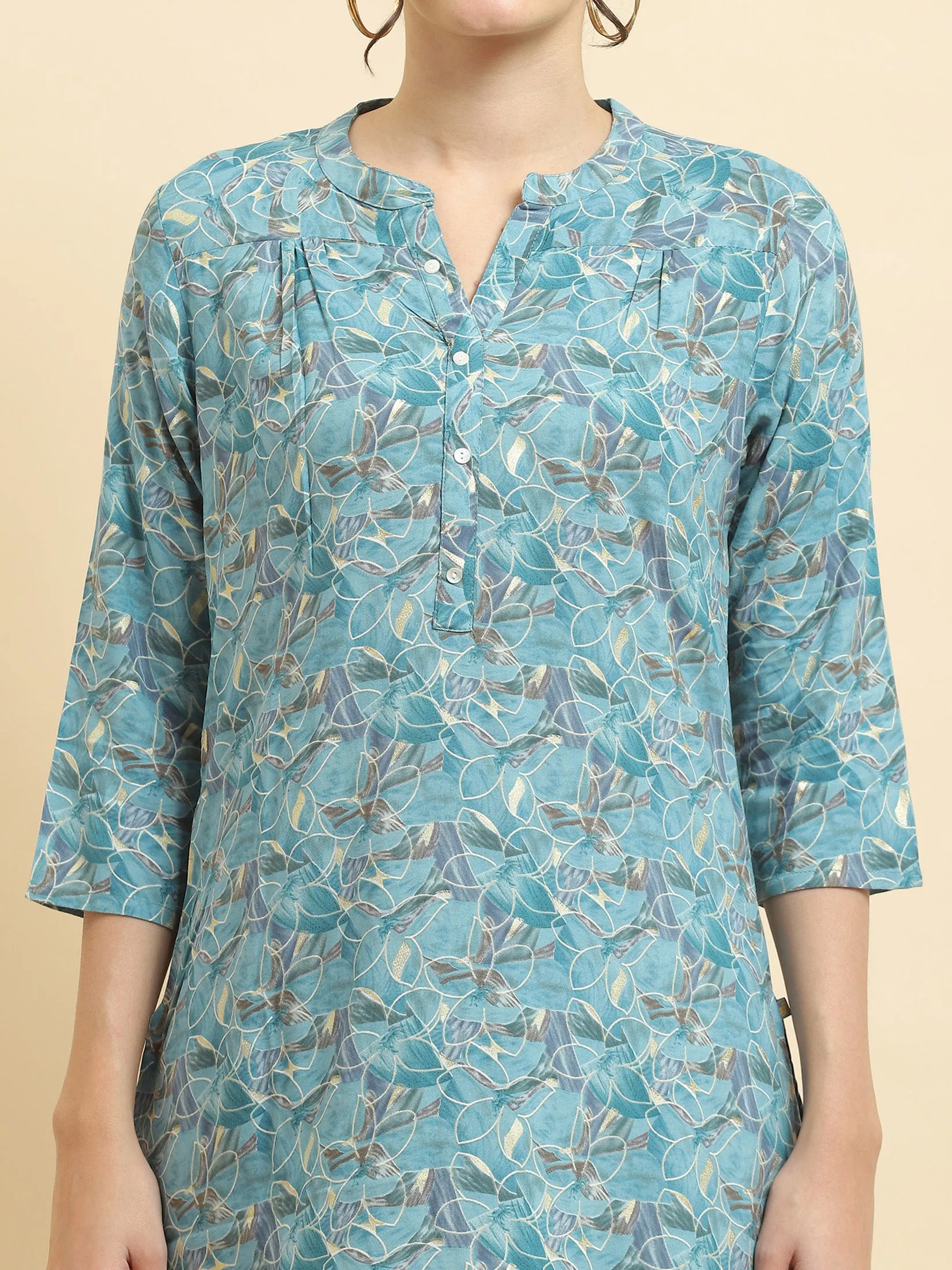 Women Liva Rayon Blue Floral Print Tunic