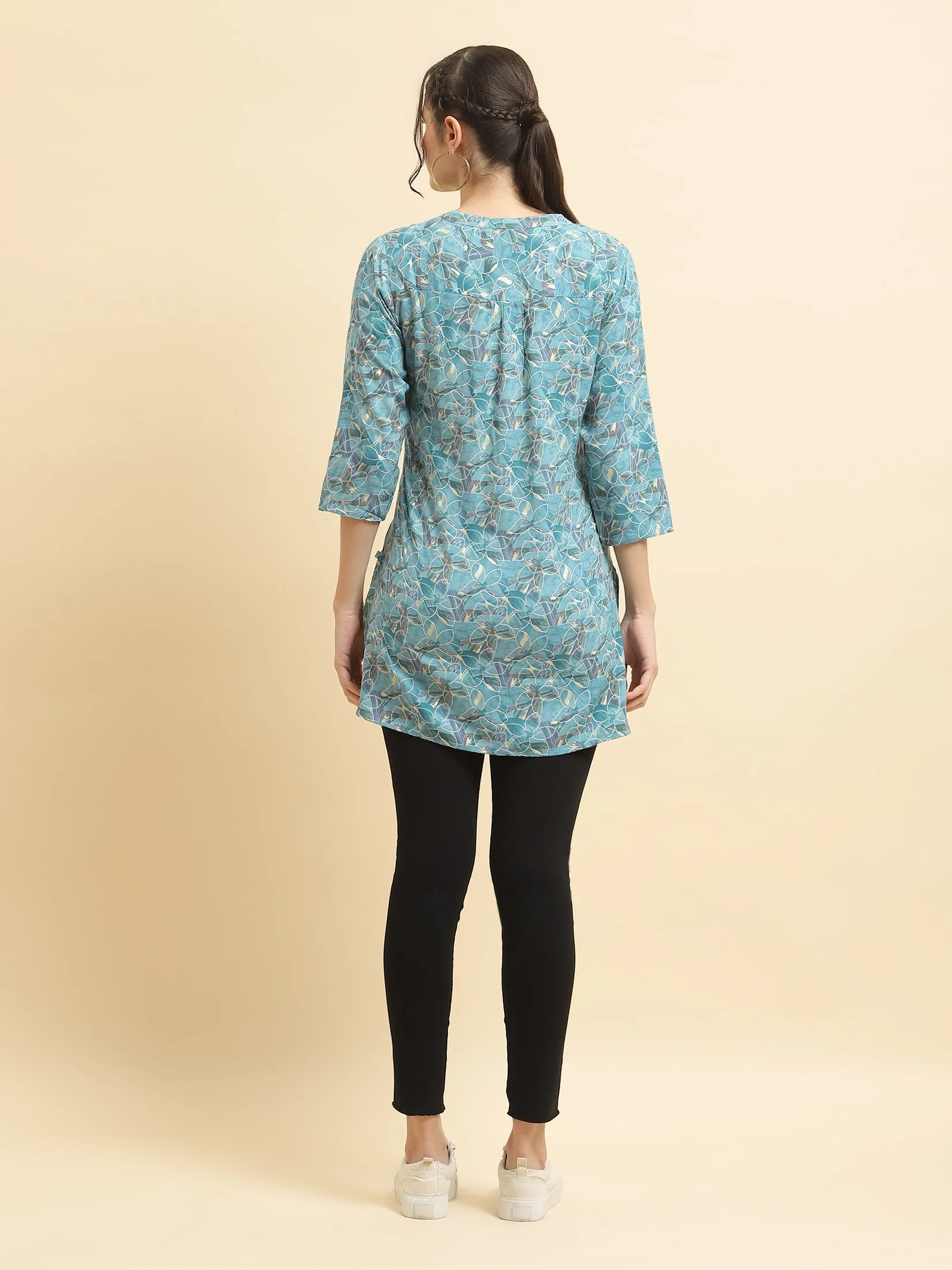 Women Liva Rayon Blue Floral Print Tunic